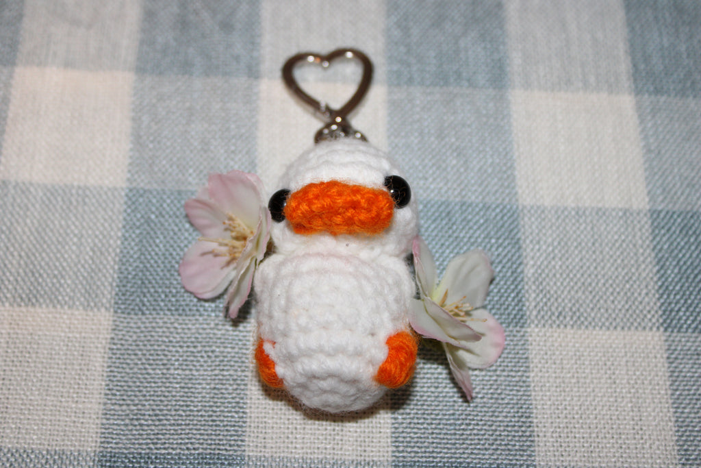 Crochet Duck Keychain Sliver